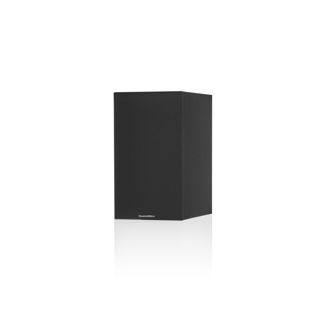 Bowers & Wilkins 606 S3 Bookshelf Speakers