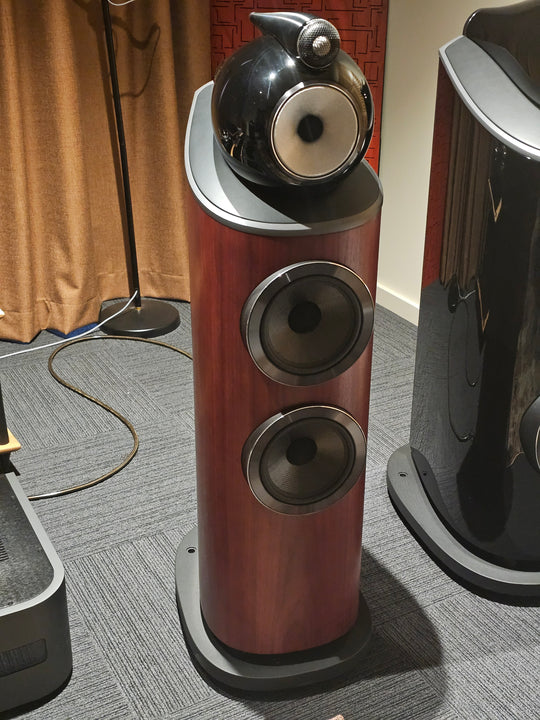 Bowers & Wilkins 803 D4 Floorstanding Speakers (Pair) **Ex-Demo**