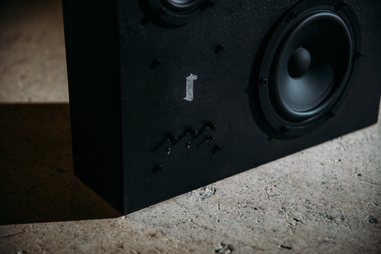Transparent Steel Speaker