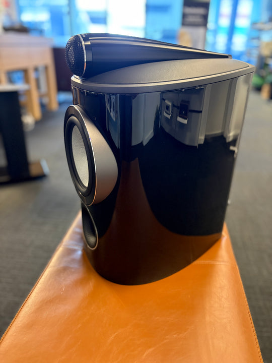 Bowers and Wilkins 805 D4 Bookshelf speakers+ stands - Gloss Black -Trade in-