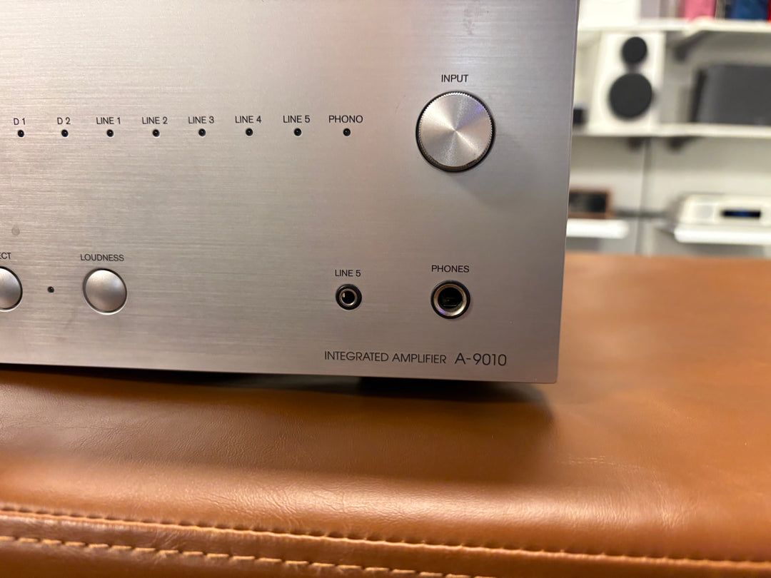 Onkyo A9010 Integrated stereo amplifier - Trade In