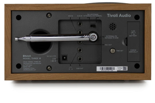 Tivoli Audio Model Three BT BT/AM/FM/Clock/USB-C