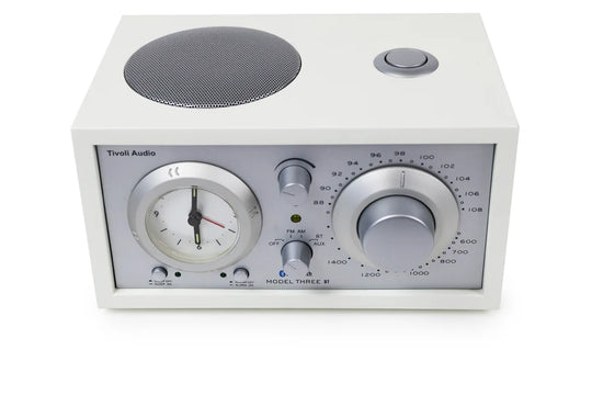 Tivoli Audio Model Three BT BT/AM/FM/Clock/USB-C