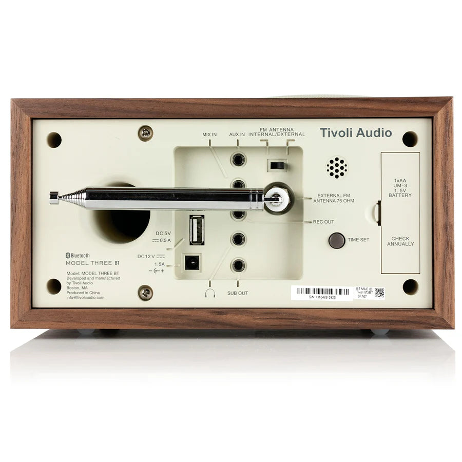 Tivoli Audio Model Three BT Bluetooth/AM/FM/Clock radio