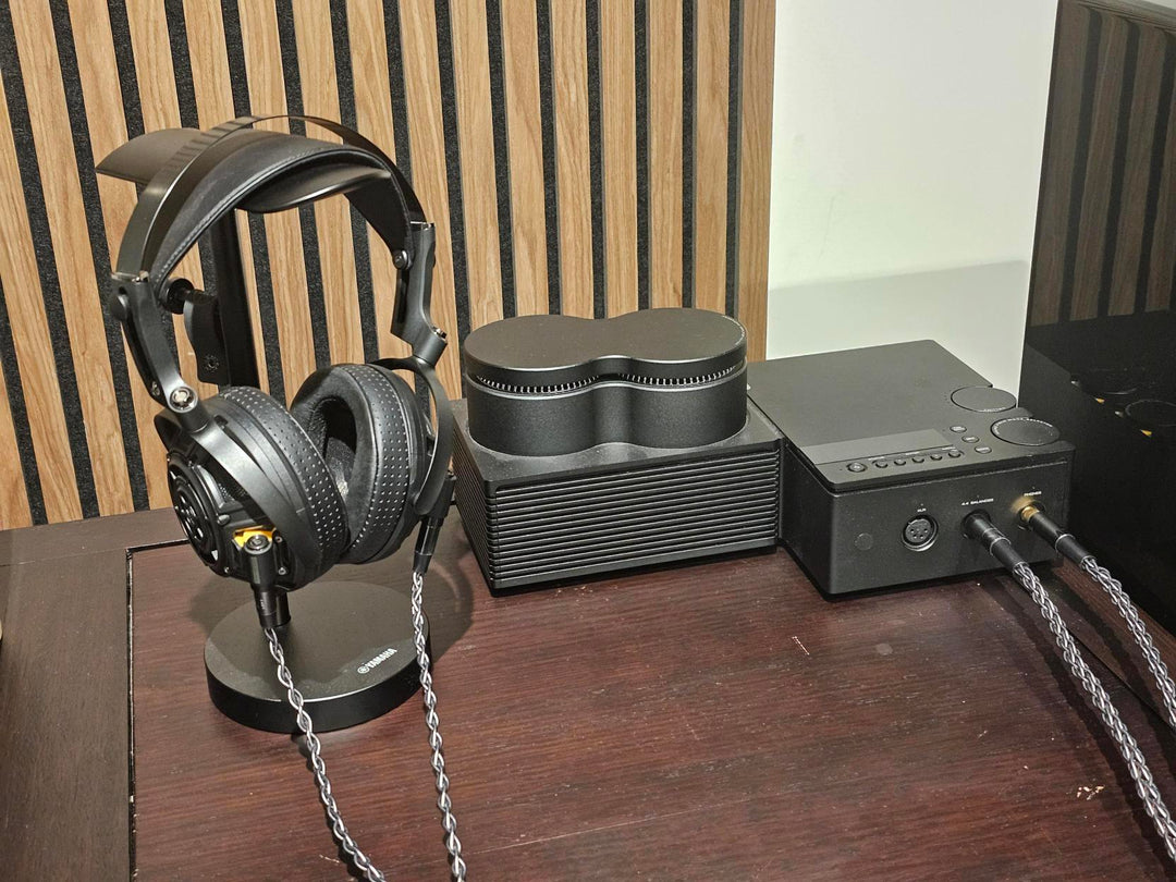 Yamaha YH-5000SE and HA-L7A Bundle - Open Box