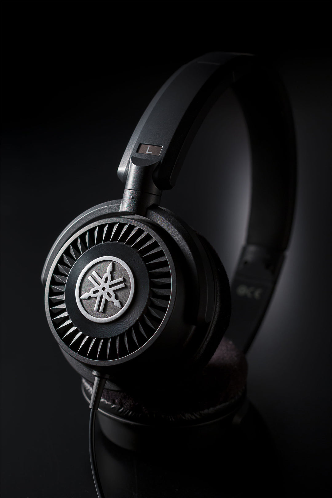 Yamaha HPH-150B - Headphones