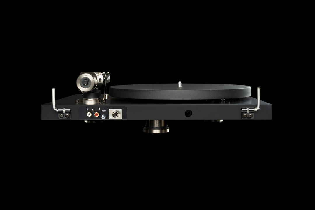 Pro-Ject Debut PRO B Turntable with Pick It PRO Balanced Cartridge