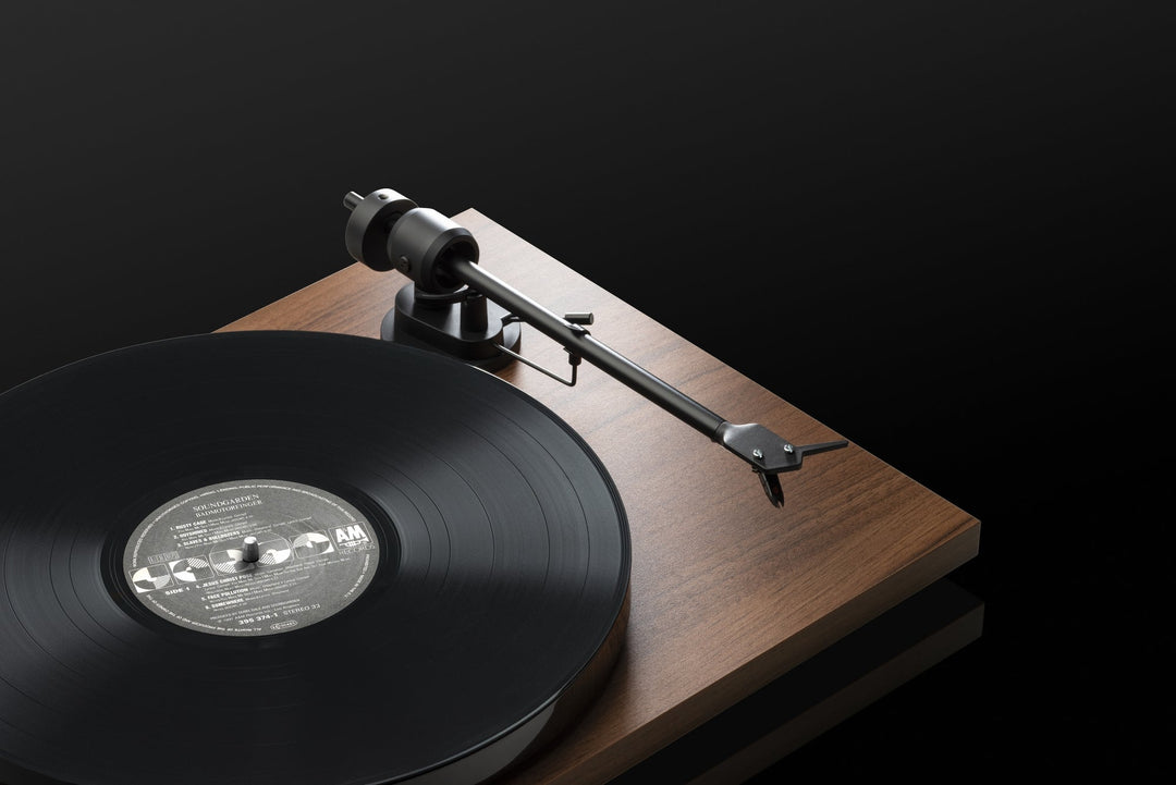 Pro-Ject E1 Phono Turntable