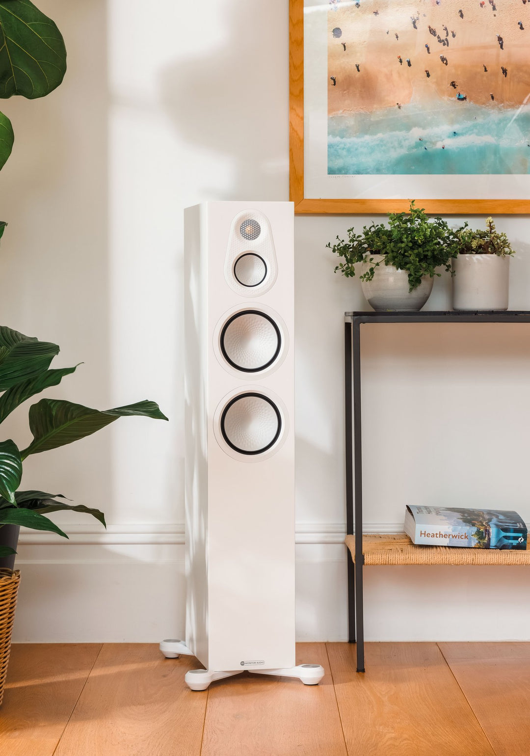 Monitor Audio Silver 300 (8G) Floorstanding Speakers
