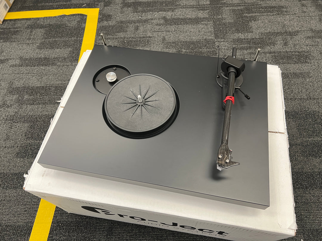 Pro-Ject Debut EVO 2 Turntable Satin Black - OpenBox