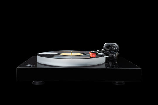 Pro-Ject X2 B Turntable with Ortofon Quintet Red Factory Fitted
