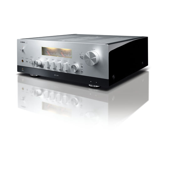 Yamaha R-N2000A Premium Network Stereo Receiver