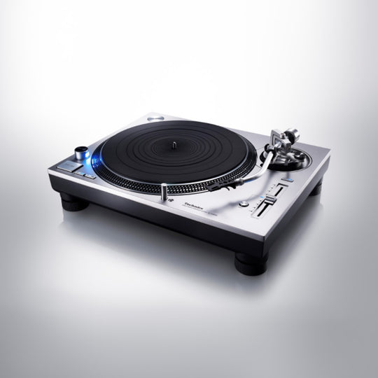 Technics Grand Class SL-1200GR Direct Drive Turntable