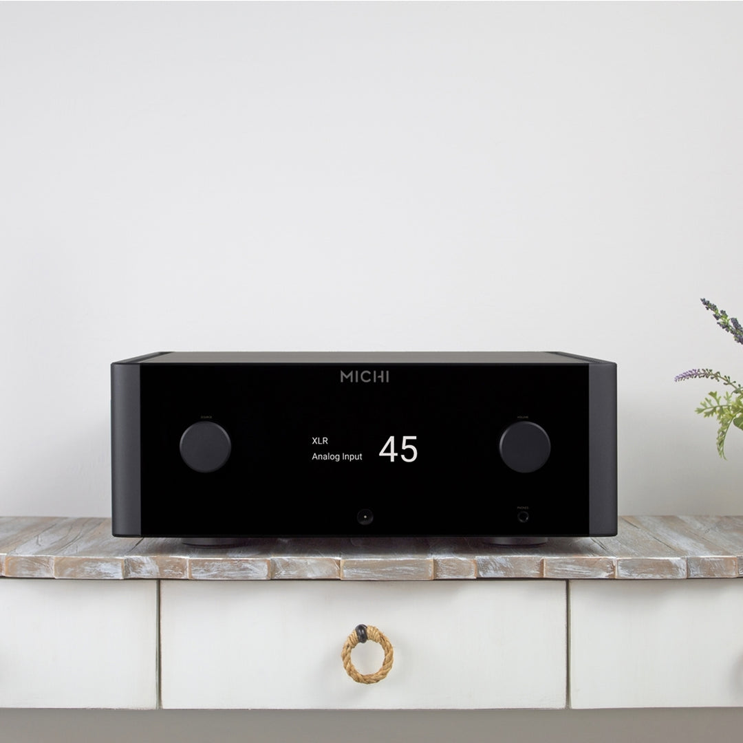 Rotel Michi X5 Integrated Amplifier