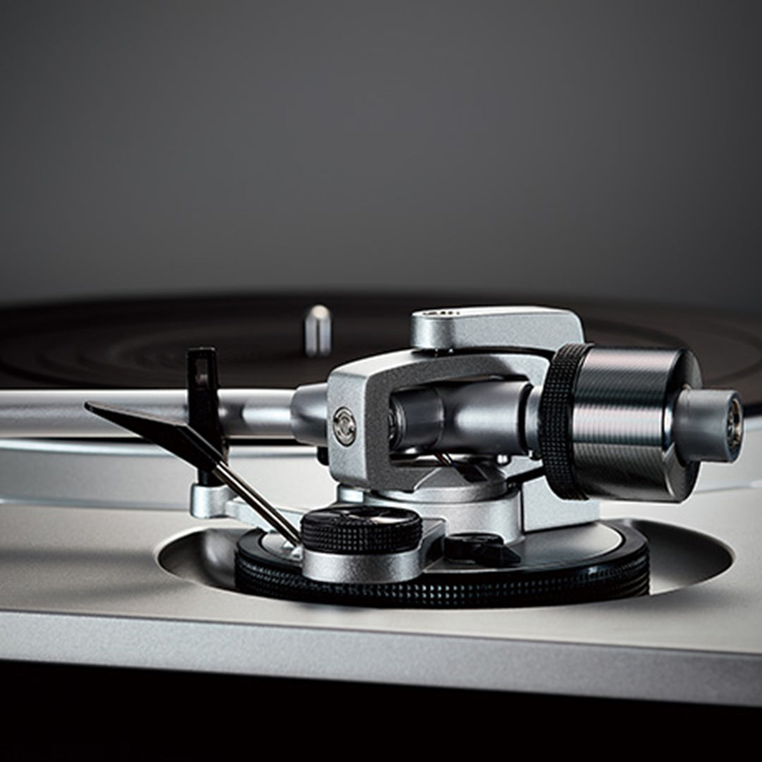 Technics Turntable, Premium Class HiFi Record Player with Coreless Direct,  Stable Playback, Audiophile-Grade Cartridge and Auto-Lift Tonearm